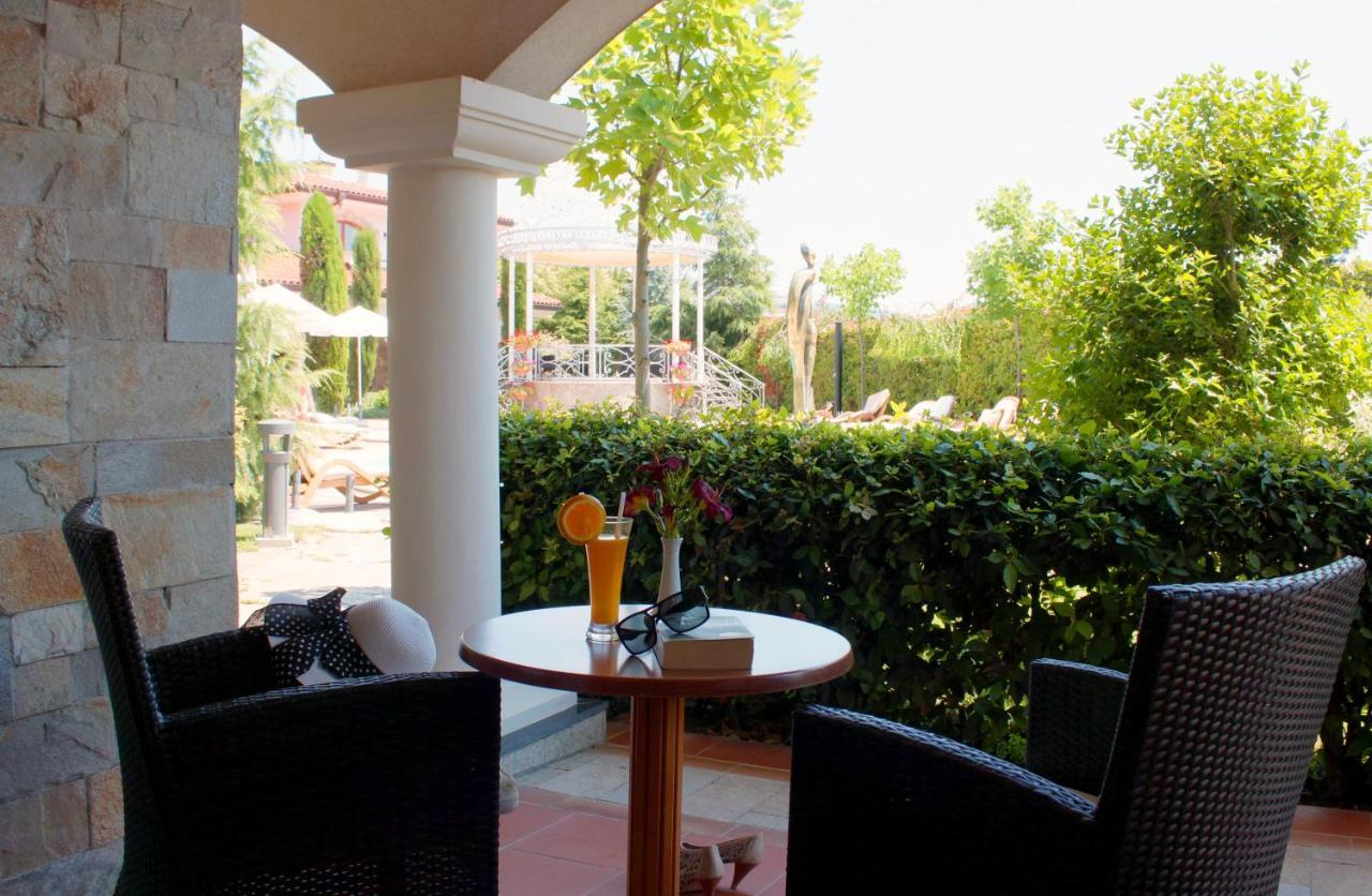 Helena Vip Villas And Suites 써니비치 외부 사진