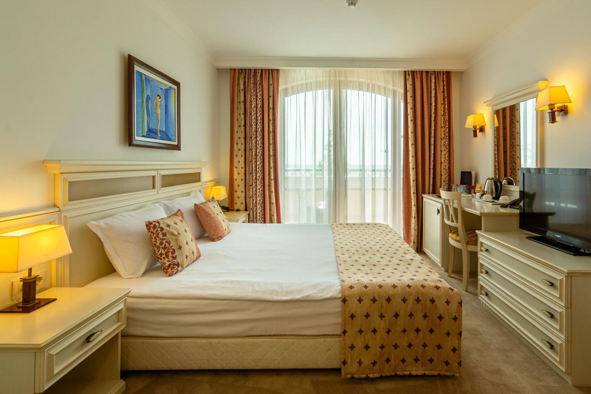 Helena Vip Villas And Suites 써니비치 외부 사진