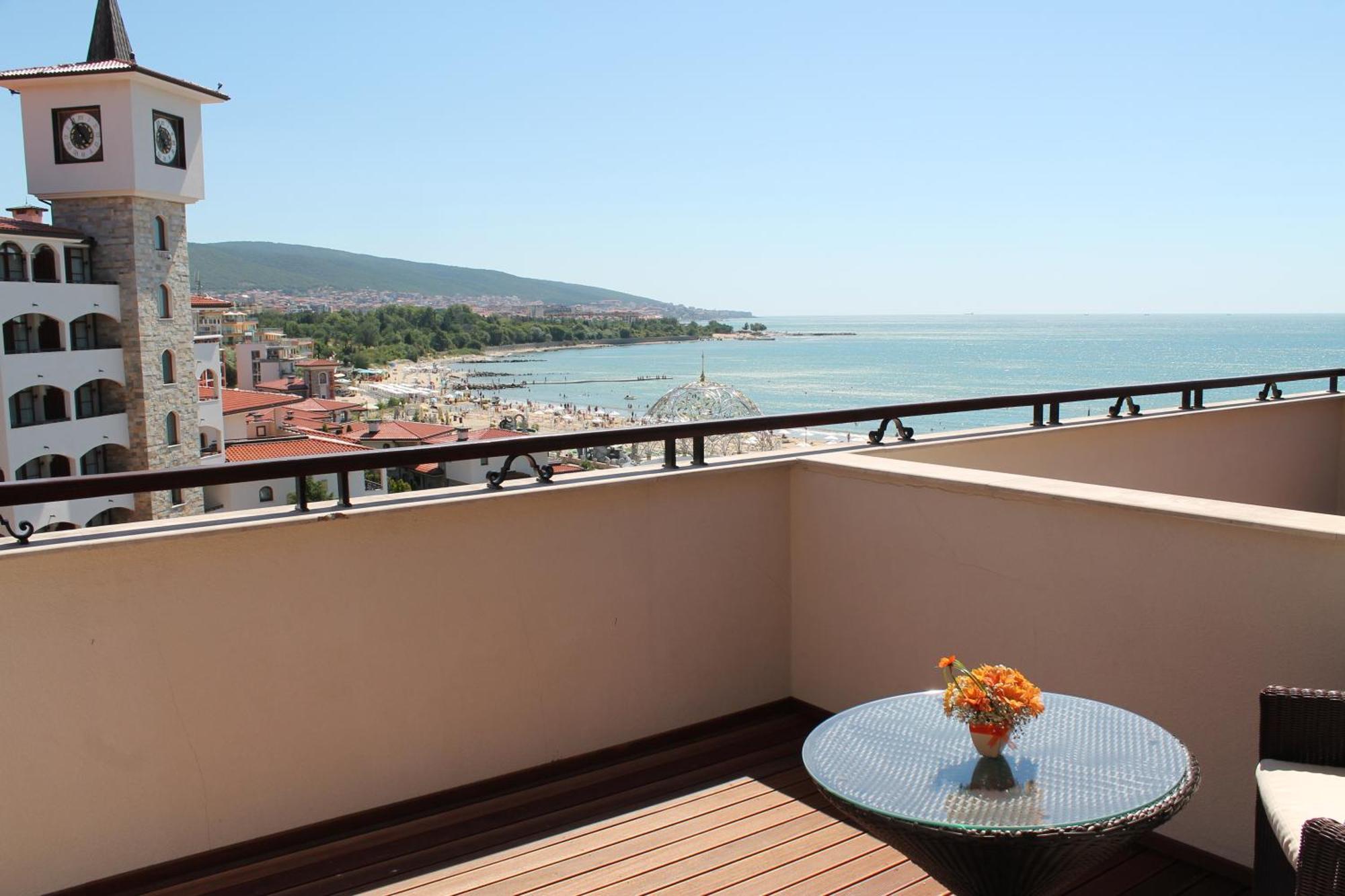 Helena Vip Villas And Suites 써니비치 외부 사진