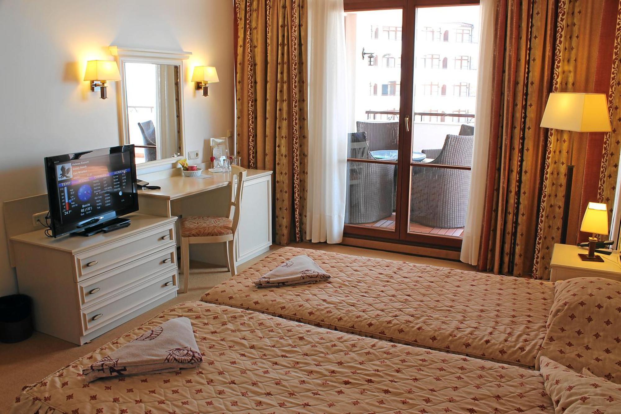 Helena Vip Villas And Suites 써니비치 외부 사진